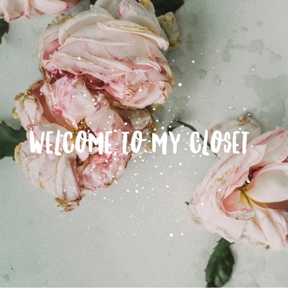 All Bids Are Welcome! 💄🌷🧸💐 - Picture 2 of 3